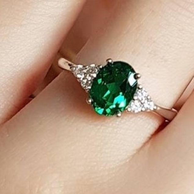 emerald gemstone