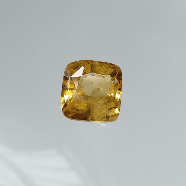 Yellow Sapphire - 4.27 carats