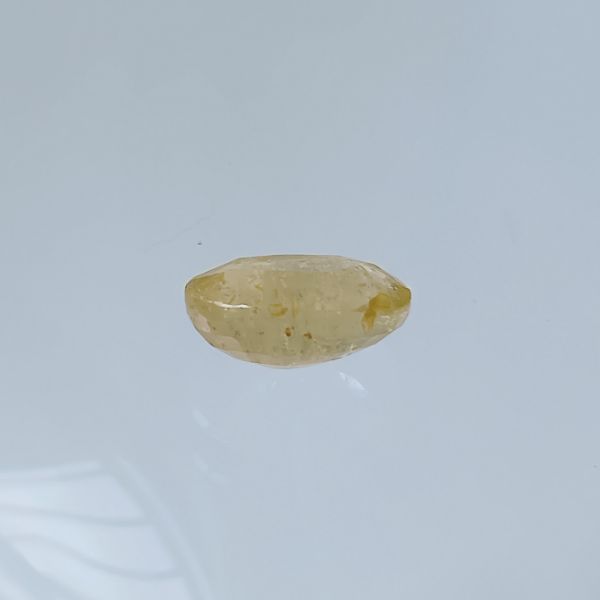 Yellow Sapphire - 7.22 carats