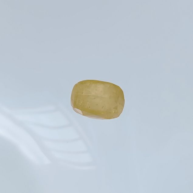 Yellow Sapphire - 4.54 carats