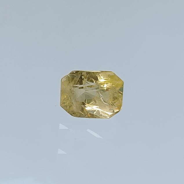 Yellow Sapphire - 1.73 carats