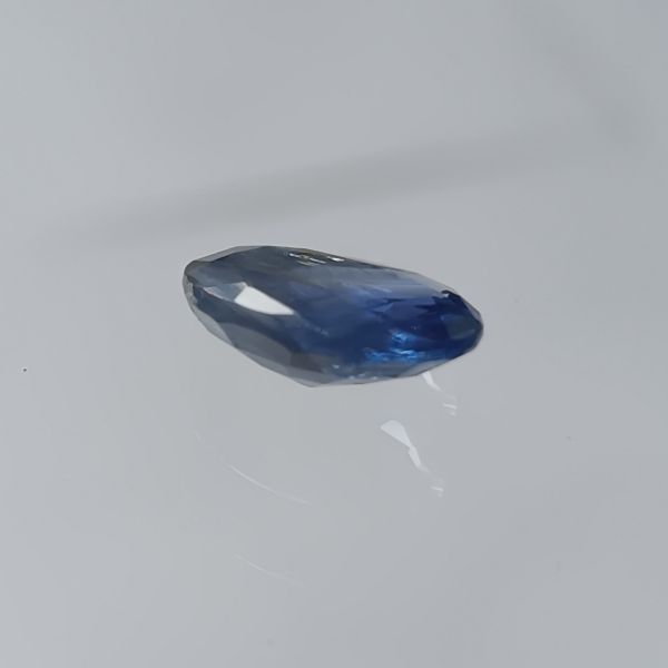 Blue Sapphire 2.75 carats 