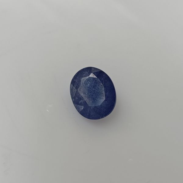 Blue Sapphire 2.4 carats 