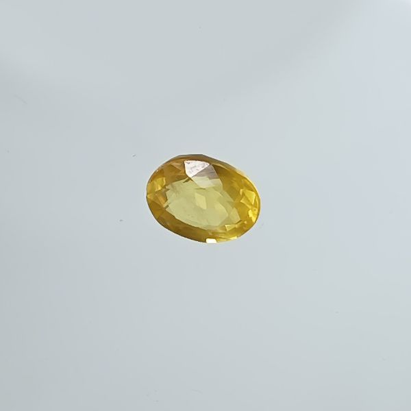 Yellow Sapphire - 1.03 carats