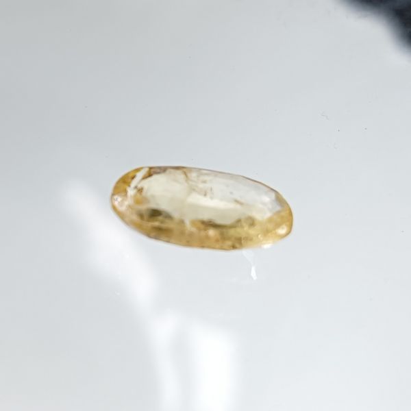Yellow Sapphire - 2.58 carats