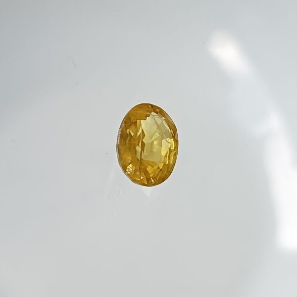 Yellow Sapphire - 1.93 carats