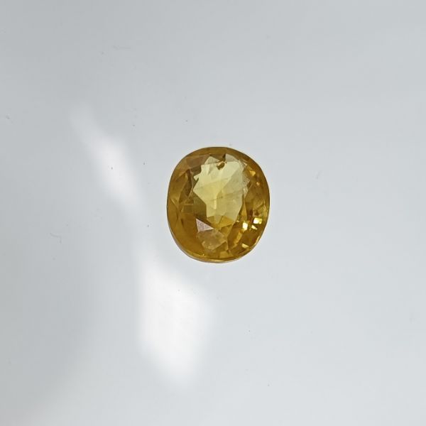 Yellow Sapphire - 1.93 carats