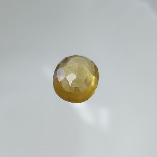 Yellow Sapphire 4.81 carats Bangkok