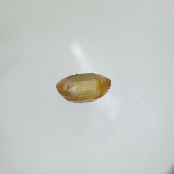 Yellow Sapphire 4.85 carats Bangkok  back to product list
