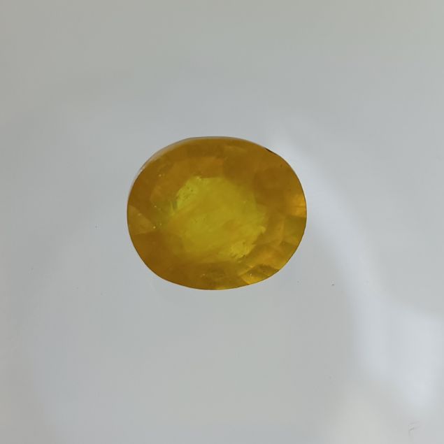 Yellow Sapphire 7.40 carats Bangkok 