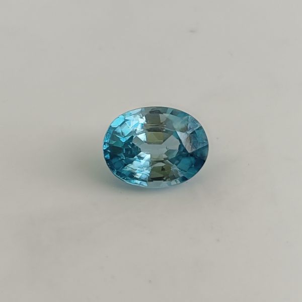 Zircon Sky Blue 3.9 carats (Burma)