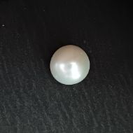 Fresh water Pearl 2.58 carats 