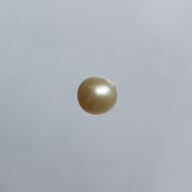 Fresh water Pearl 2.67 carats 