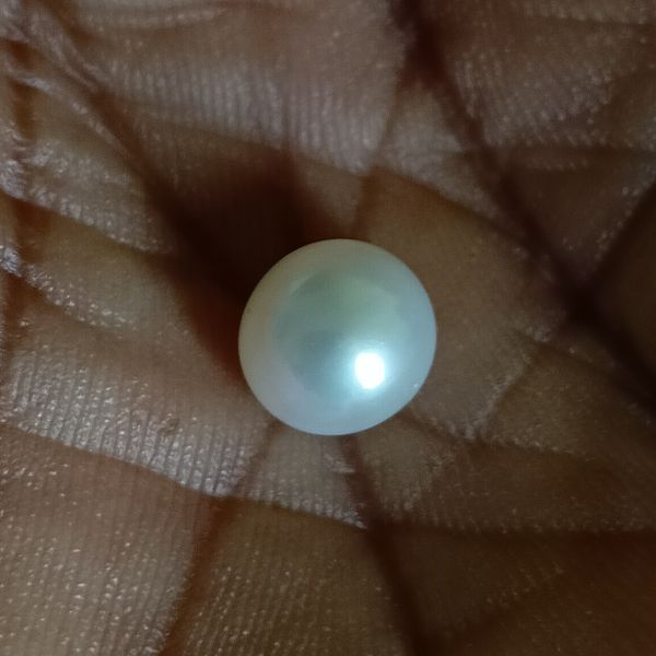 South Sea Pearl 3.07 carats 