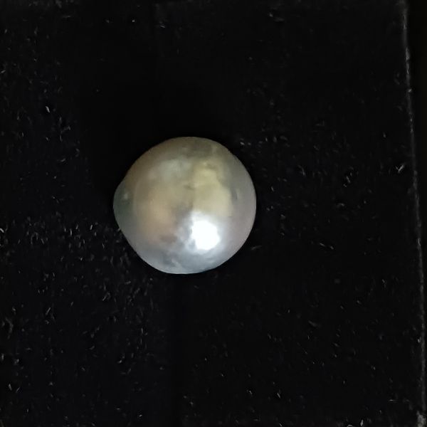 South Sea Pearl 3.44 carats 