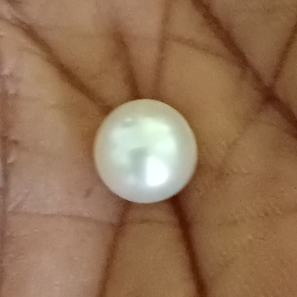 South Sea Pearl 3.76 carats