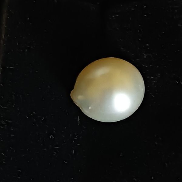 South Sea Pearl 3.76 carats