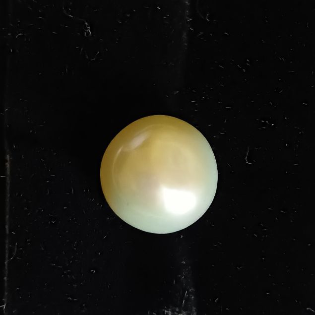 South Sea Pearl 4.32 carats 