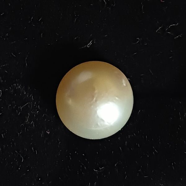 South Sea Pearl 4.39 carats