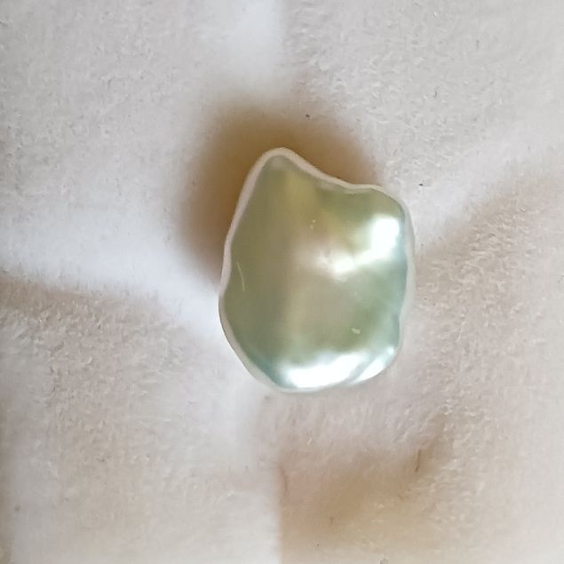 South Sea Pearl 4.4 carats