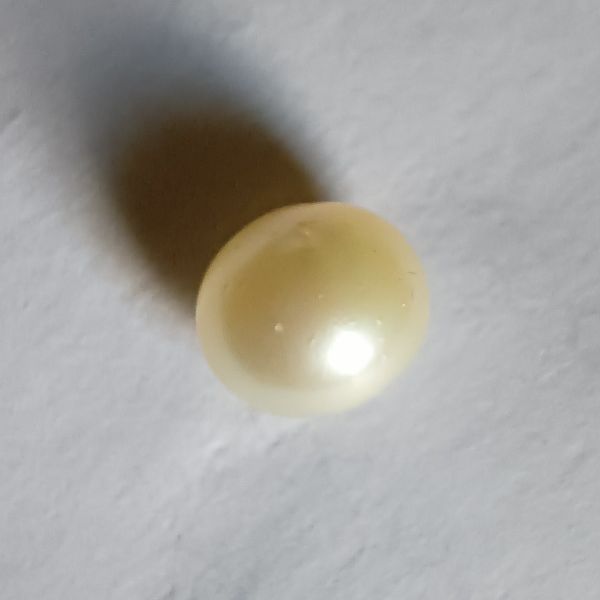 South Sea Pearl 4.4 carats
