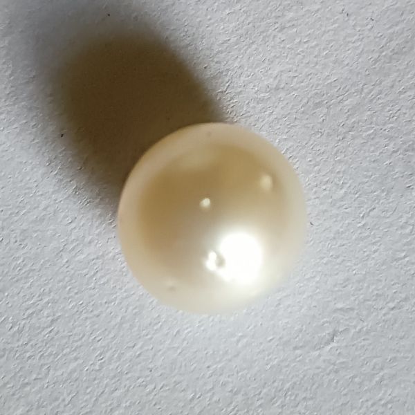 South Sea Pearl 4.64 carats 