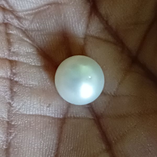 South Sea Pearl 4.64 carats 