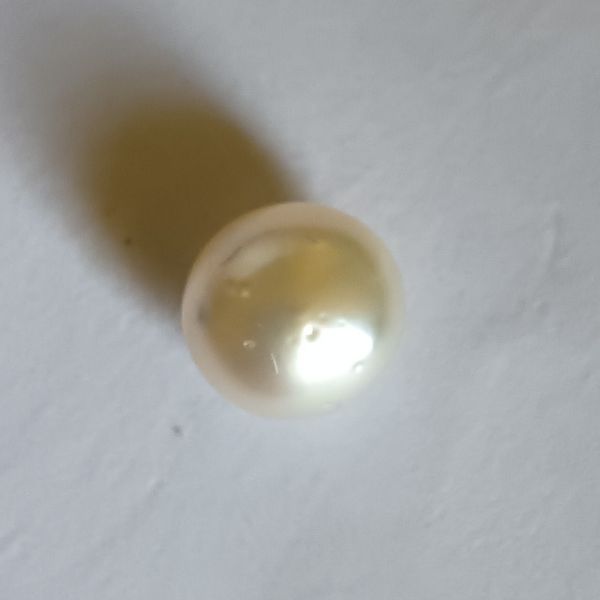 South Sea Pearl 4.8 carats