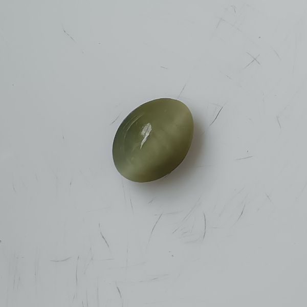 Cats Eye 5.65 Carats - Quartz 