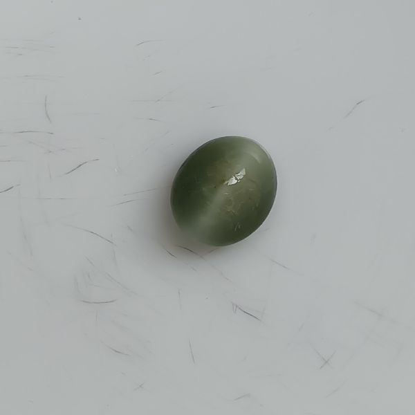 Cats Eye 5.77 Carats - Quartz 