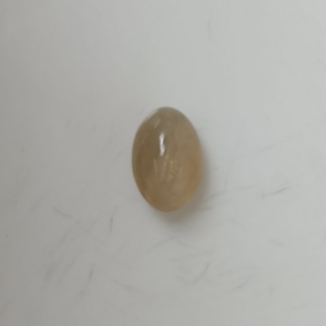 Cats Eye 5.77 Carats - Quartz 