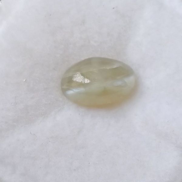 Cats Eye 1.26 Carats - Crysoberly 
