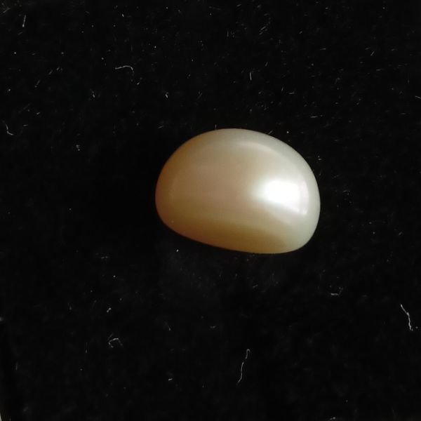 Fresh water Pearl 3.56 carats