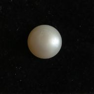 Fresh water Pearl 3.78 carats 
