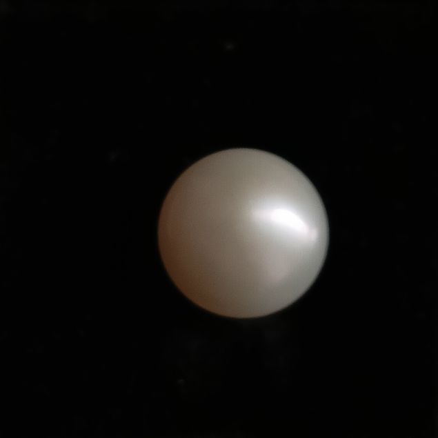 Fresh water Pearl 4.4 carats 