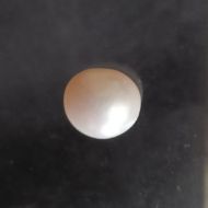 Fresh water Pearl 5.4 carats 