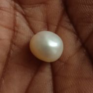 Fresh water Pearl 6.11 carats 