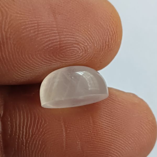 Moonstone Srilankan blue 4.48 Carats