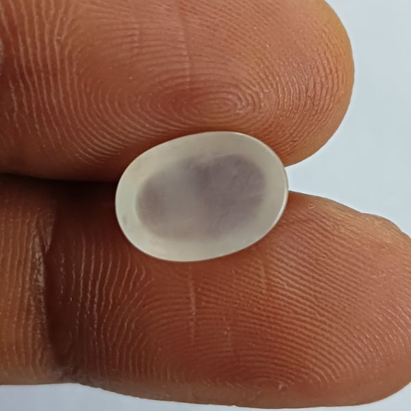 Moonstone Srilankan blue 4.48 Carats