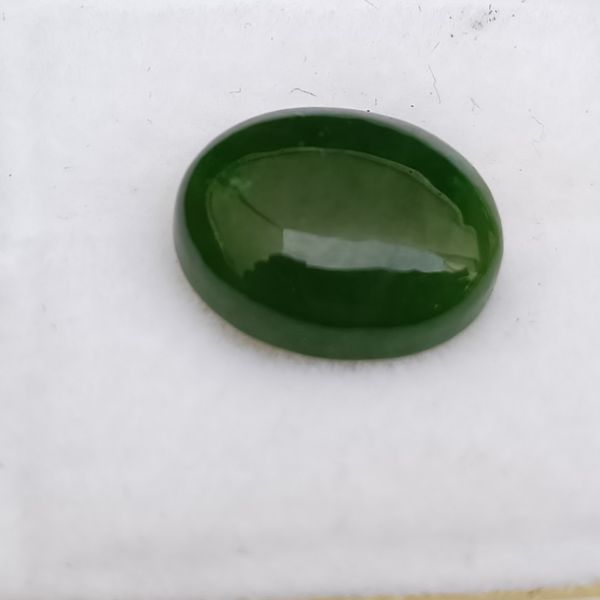 Green Jade 4.8 Carats