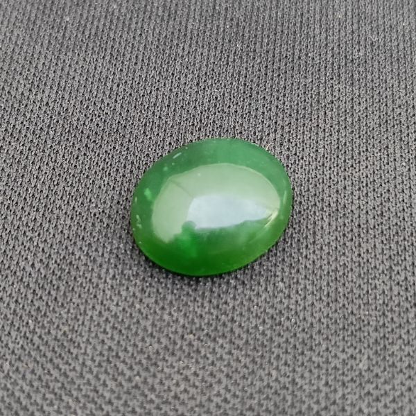 Green Jade 4.95 Carats 