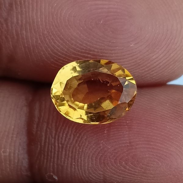 Yellow Citrine 2.5 Carats