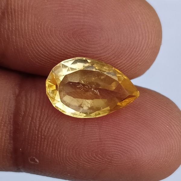 Yellow Citrine 3.6 Carats