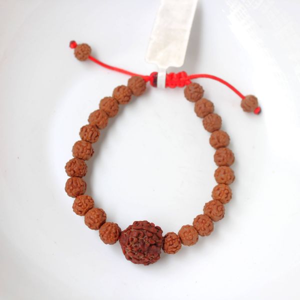 Enhanced Intelligence bracelet ( right hand) 4 mukhi