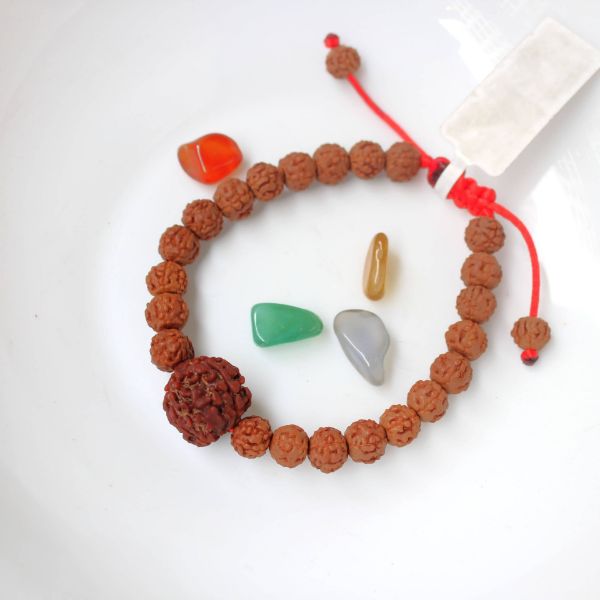 Enhanced Intelligence bracelet ( right hand) 4 mukhi