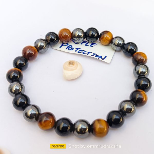 Picture of Tiple Protection crystal bracelet