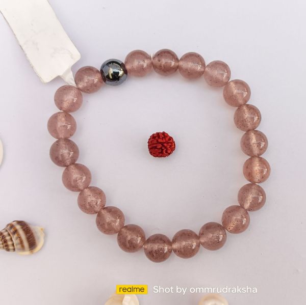 Picture of Straberry quartz bracelet