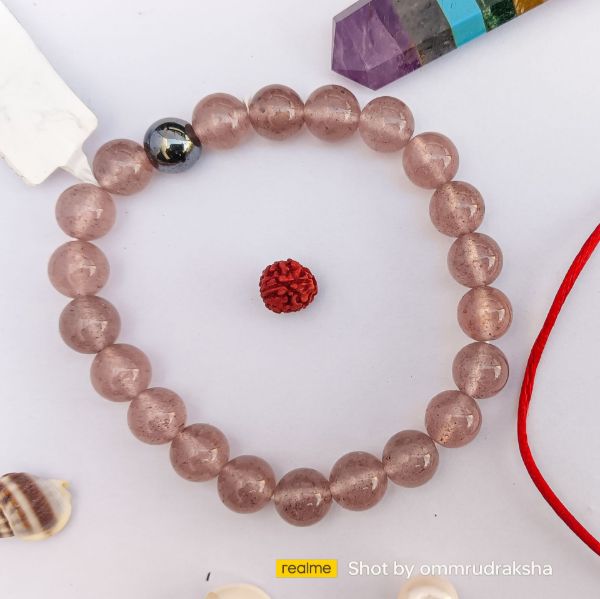 Picture of Straberry quartz bracelet
