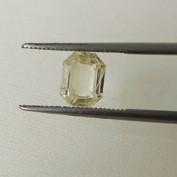 Picture of Yellow Sapphire - 2.12 carats