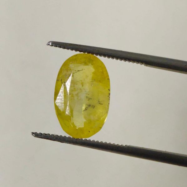 Picture of Yellow Sapphire - 4.70 carats